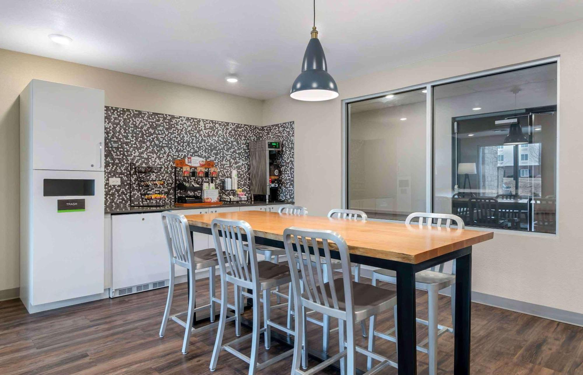 Extended Stay America Suites - Atlanta - ลิเธีย สปริงส์ ภายนอก รูปภาพ